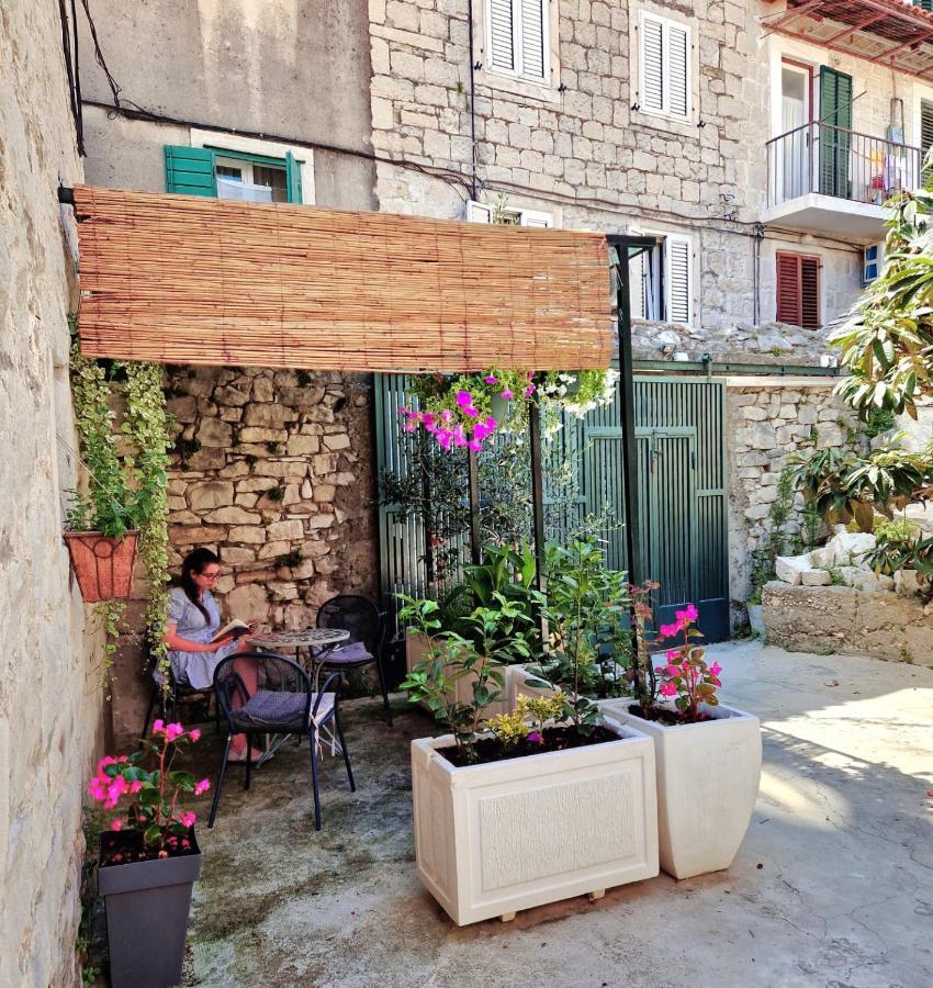 Studio Amabile Σπλιτ Εξωτερικό φωτογραφία
